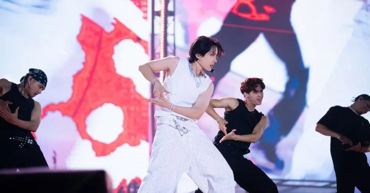 J-Hope Tour: 'Hope On The Stage' - The Movie