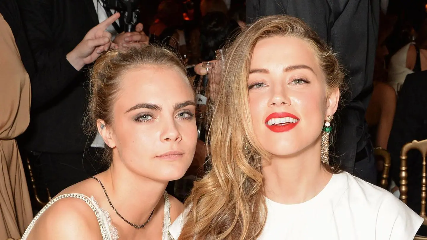Cara Delevingne gesteht Affäre mit Amber Heard während Depp-Scheidung