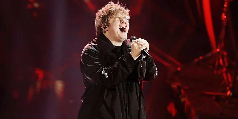 Lewis Capaldi will keine Hits mehr erzwingen