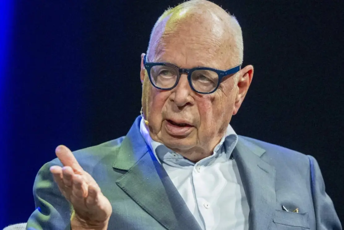 Trotz aller Vorwürfe: Klaus Schwab will seine Rückkehr zum WEF erzwingen